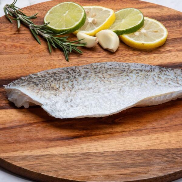 BARRAMUNDI FILLET SK/ON 6-8 OZ IVP